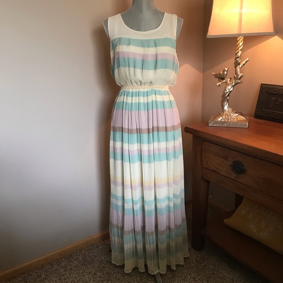 Blu Pepper Pleated Maxi Dress | Poshmark